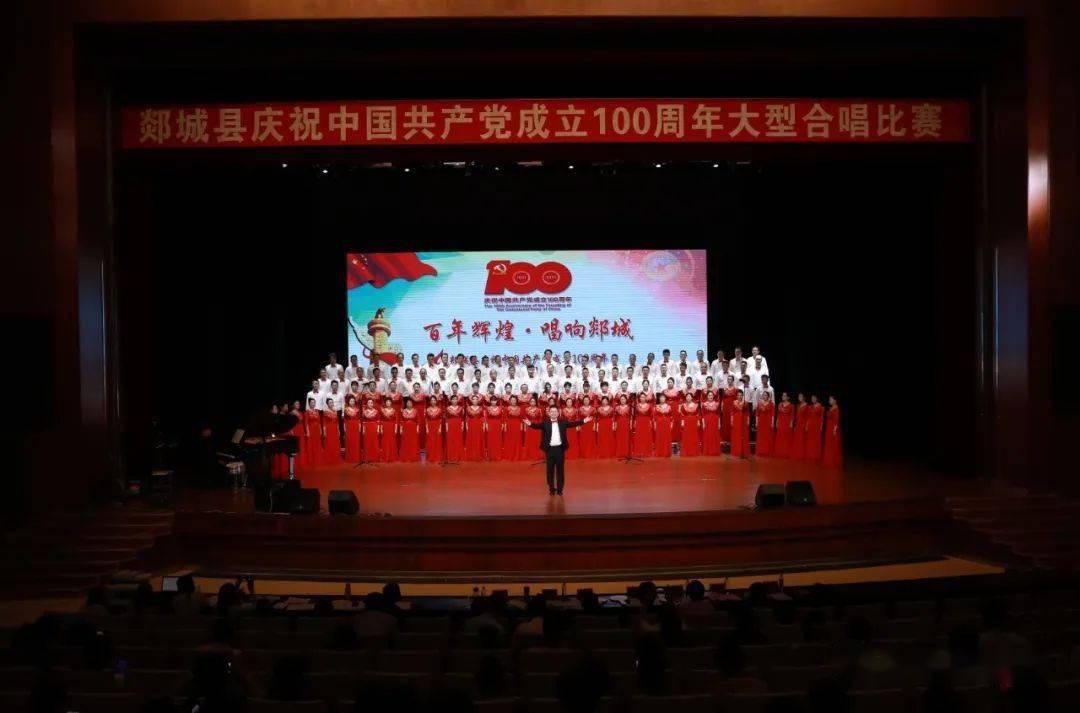 这个同学的腿为什么一条粗一条细？游戏画面
